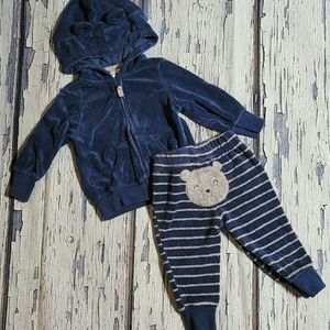 Carter's Sweater Pants Set - Size 9 Months - Baby Boy - Bear / Stripes - GUC